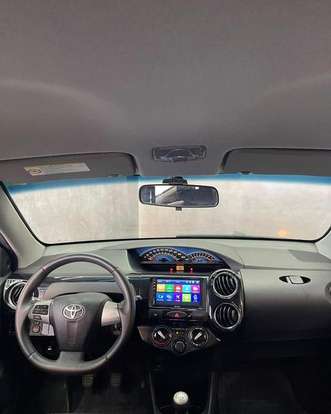 TOYOTA-ETIOS-2014