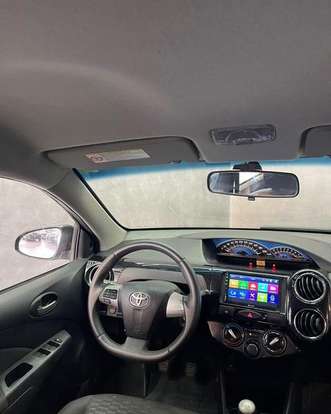 TOYOTA-ETIOS-2014