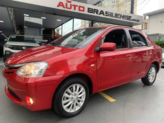 TOYOTA ETIOS 1.5 XLS SEDAN 16V FLEX 4P MANUAL