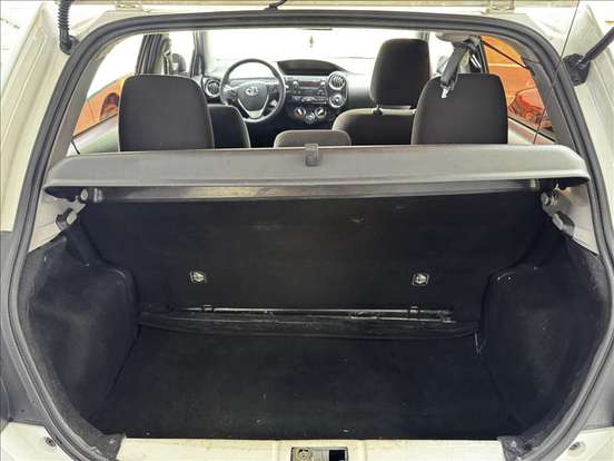 TOYOTA-ETIOS-1.5 XS 16V FLEX 4P AUTOMÁTICO TOYOTA-ETIOS-2016