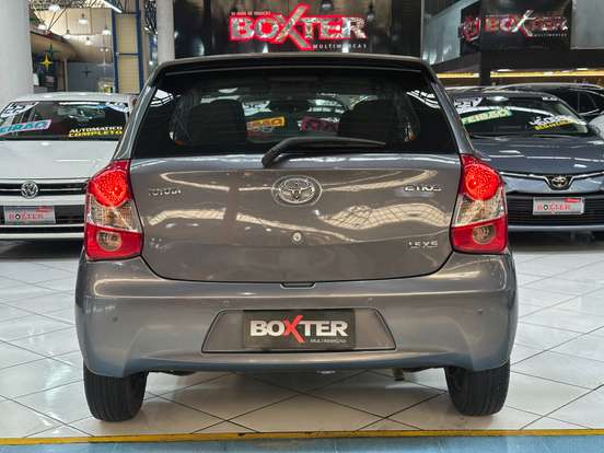 TOYOTA-ETIOS-1.5 XS 16V FLEX 4P MANUAL TOYOTA-ETIOS-2014