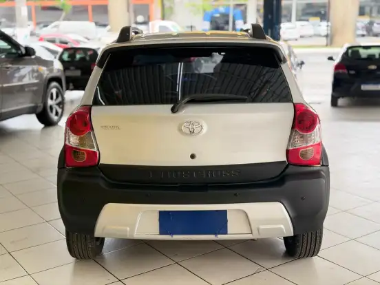 TOYOTA-ETIOS CROSS-1.5 16V FLEX 4P AUTOMÁTICO TOYOTA-ETIOS CROSS-2017