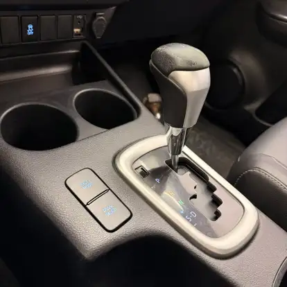 TOYOTA-HILUX-2017