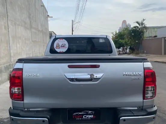 TOYOTA-HILUX-2.7 VVT-i FLEX CD SRV 4X4 AUTOMÁTICO TOYOTA-HILUX-2021