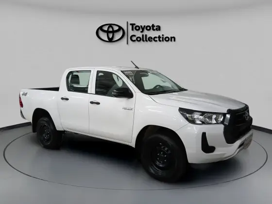 TOYOTA HILUX 2.8 D-4D TURBO DIESEL CD POWER PACK 4X4 AUTOMÁTICO