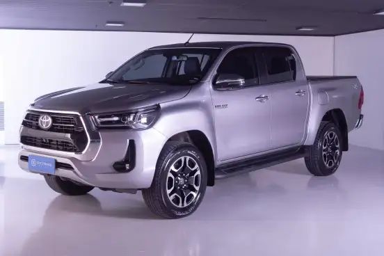 TOYOTA-HILUX-2022