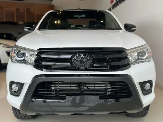TOYOTA-HILUX-2.8 SRX 4X4 CD 16V DIESEL 4P AUTOMÁTICO TOYOTA-HILUX-2017