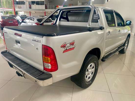 TOYOTA-HILUX-2009