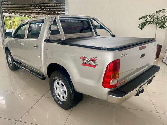 TOYOTA-HILUX-2.5 STD 4X4 CD 16V TURBO DIESEL 4P MANUAL TOYOTA-HILUX-2009