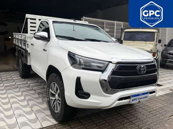 TOYOTA-HILUX-2.8 4X4 CS CHASSI 16V TURBO DIESEL 2P MANUAL TOYOTA-HILUX-2018