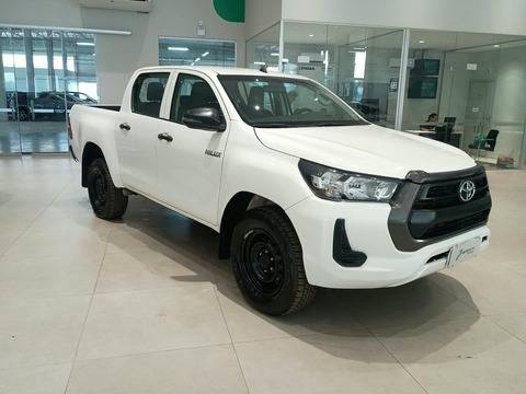 TOYOTA HILUX 2.8 D-4D TURBO DIESEL CD POWER PACK 4X4 AUTOMÁTICO