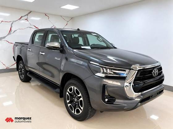 TOYOTA HILUX 2.8 D-4D TURBO DIESEL CD POWER PACK 4X4 AUTOMÁTICO