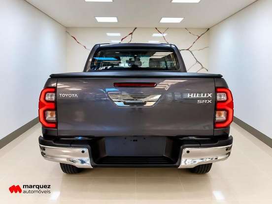 TOYOTA-HILUX-2026