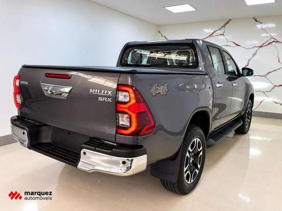 TOYOTA-HILUX-2026