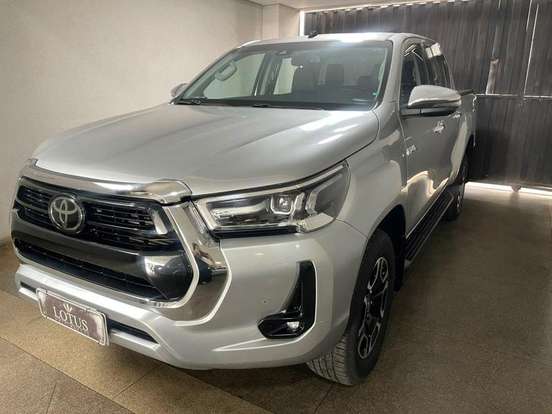 TOYOTA-HILUX-2.8 D-4D TURBO DIESEL CD POWER PACK 4X4 MANUAL TOYOTA-HILUX-2021