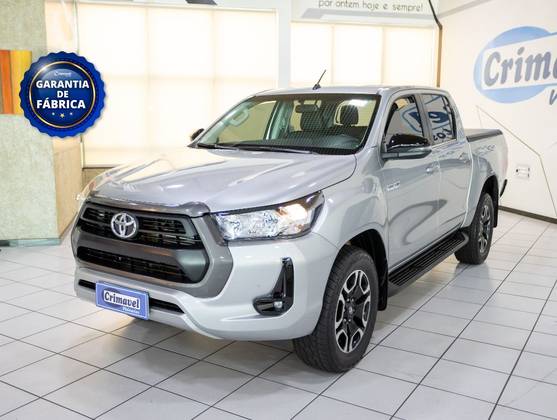 TOYOTA HILUX 2.8 D-4D TURBO DIESEL CD SR 4X4 AUTOMÁTICO