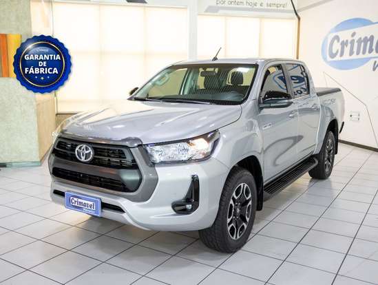 TOYOTA-HILUX-2.8 D-4D TURBO DIESEL CD SR 4X4 AUTOMÁTICO TOYOTA-HILUX-2024