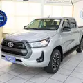 TOYOTA HILUX 2.8 D-4D TURBO DIESEL CD SR 4X4 AUTOMÁTICO TOYOTA HILUX 2.8 D-4D TURBO DIESEL CD SR 4X4 AUTOMÁTICO