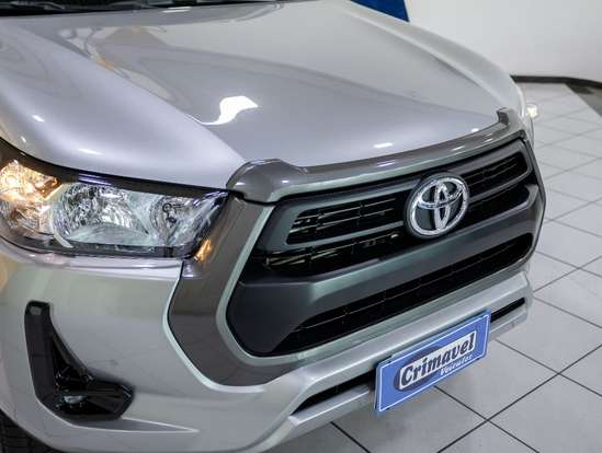 TOYOTA-HILUX-2024