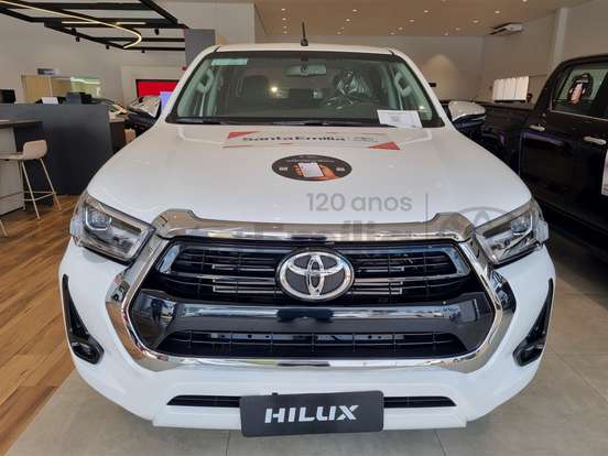 TOYOTA-HILUX-2.8 D-4D TURBO DIESEL CD SRV 4X4 AUTOMÁTICO TOYOTA-HILUX-2026