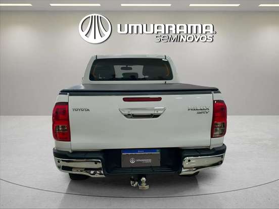 TOYOTA-HILUX-2.8 D-4D TURBO DIESEL CD SRV 4X4 AUTOMÁTICO TOYOTA-HILUX-2022