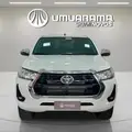 TOYOTA HILUX 2.8 D-4D TURBO DIESEL CD SRV 4X4 AUTOMÁTICO TOYOTA HILUX 2.8 D-4D TURBO DIESEL CD SRV 4X4 AUTOMÁTICO