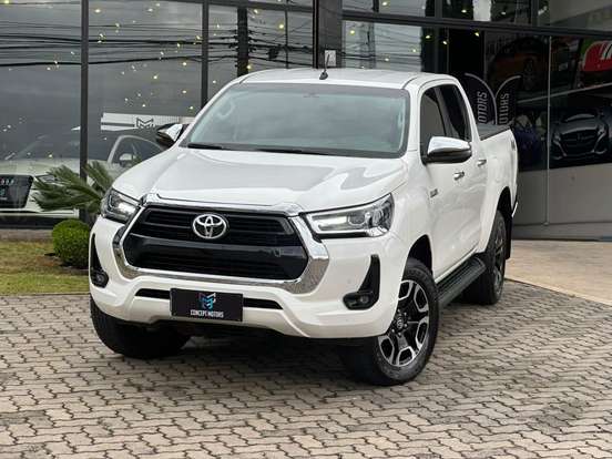 TOYOTA-HILUX-2.8 D-4D TURBO DIESEL CD SRV 4X4 AUTOMÁTICO TOYOTA-HILUX-2024