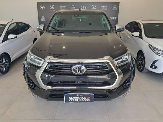 TOYOTA-HILUX-2.8 D-4D TURBO DIESEL CD SRX 4X4 AUTOMÁTICO TOYOTA-HILUX-2023