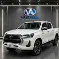 TOYOTA HILUX 2.8 D-4D TURBO DIESEL CD SRX 4X4 AUTOMÁTICO TOYOTA HILUX 2.8 D-4D TURBO DIESEL CD SRX 4X4 AUTOMÁTICO