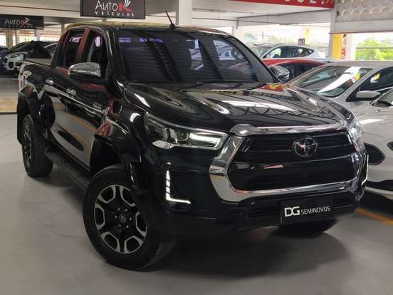 TOYOTA-HILUX-2.8 D-4D TURBO DIESEL CD SRX PLUS 4X4 AUTOMÁTICO TOYOTA-HILUX-2024