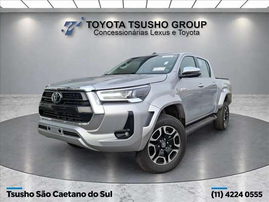 TOYOTA-HILUX-2026