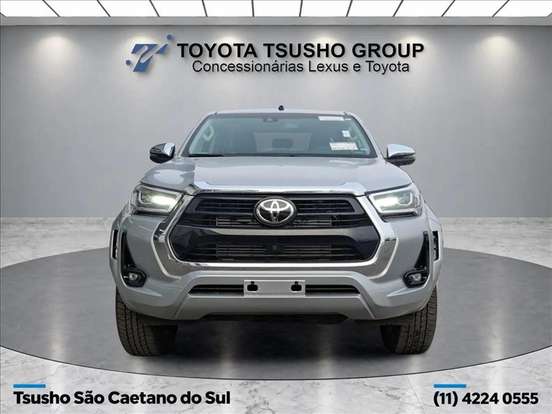 TOYOTA-HILUX-2026