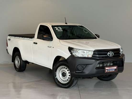 TOYOTA-HILUX-2.8 D-4D TURBO DIESEL CS 4X4 MANUAL TOYOTA-HILUX-2023