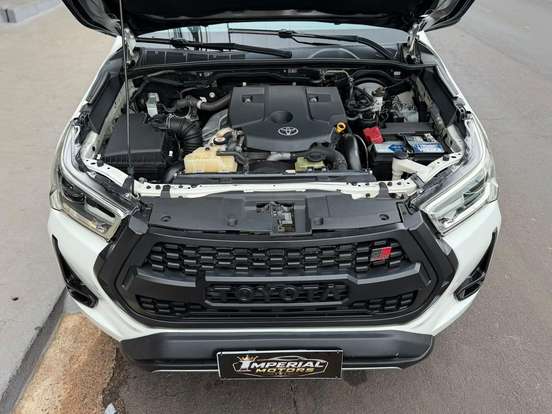 TOYOTA-HILUX-2.8 GR SPORT 4X4 CD 16V DIESEL 4P AUTOMÁTICO TOYOTA-HILUX-2019