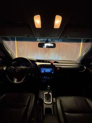 TOYOTA-HILUX-2020