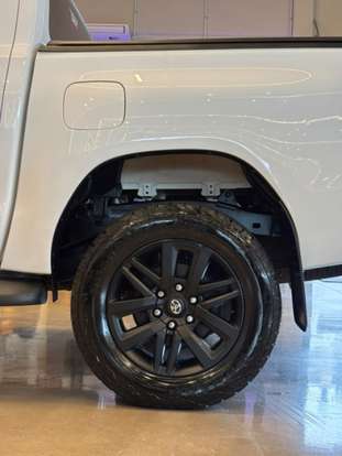 TOYOTA-HILUX-2020