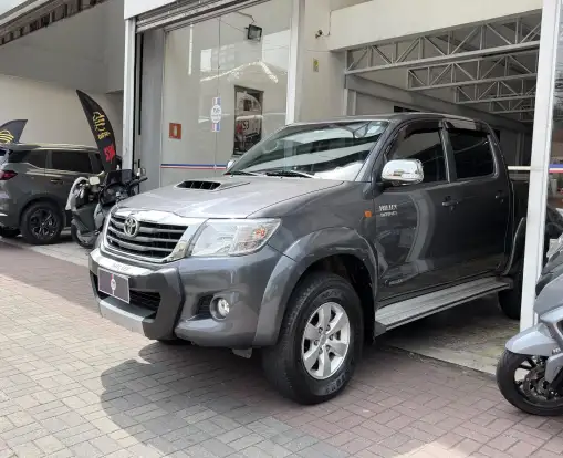 TOYOTA-HILUX-3.0 SR 4X4 CD 16V TURBO INTERCOOLER DIESEL 4P MANUAL TOYOTA-HILUX-2014