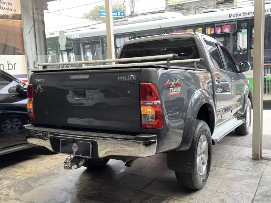 TOYOTA-HILUX-3.0 SR 4X4 CD 16V TURBO INTERCOOLER DIESEL 4P MANUAL TOYOTA-HILUX-2014