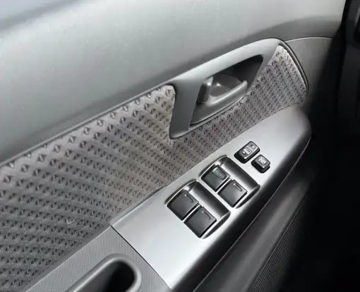 TOYOTA-HILUX-2014