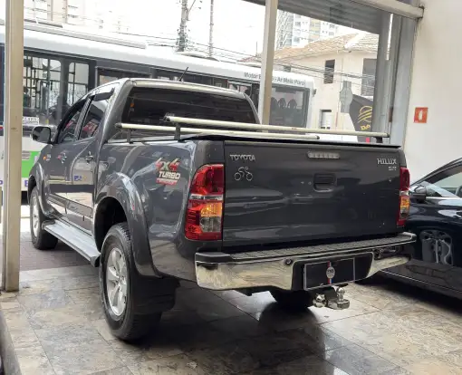 TOYOTA-HILUX-3.0 SR 4X4 CD 16V TURBO INTERCOOLER DIESEL 4P MANUAL TOYOTA-HILUX-2014