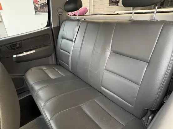 TOYOTA-HILUX-3.0 SR 4X4 CD 16V TURBO INTERCOOLER DIESEL 4P MANUAL TOYOTA-HILUX-2014