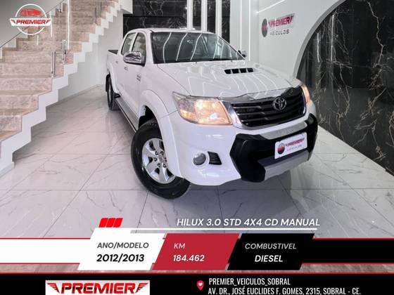 TOYOTA HILUX 3.0 STD 4X4 CD 16V TURBO INTERCOOLER DIESEL 4P MANUAL