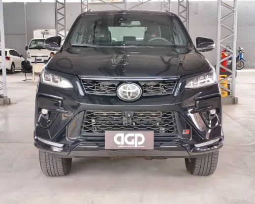 TOYOTA-HILUX SW4-2023