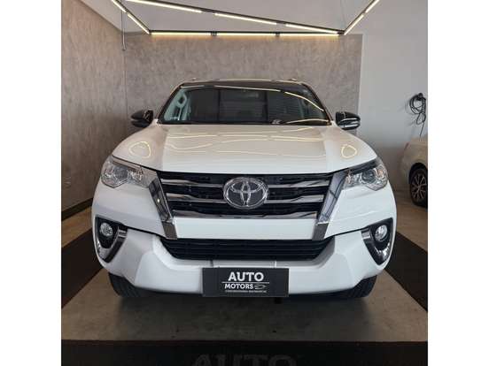 TOYOTA-HILUX SW4-2019