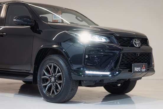 TOYOTA-HILUX SW4-2022