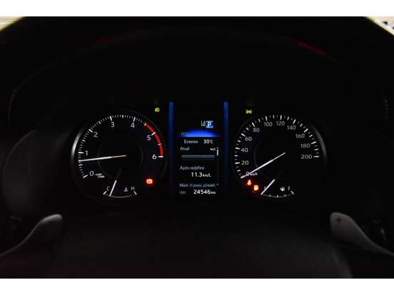 TOYOTA-HILUX SW4-2024