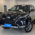 TOYOTA HILUX SW4 2.8 D-4D TURBO DIESEL SRX PLATINUM 7L 4X4 AUTOMÁTICO TOYOTA HILUX SW4 2.8 D-4D TURBO DIESEL SRX PLATINUM 7L 4X4 AUTOMÁTICO