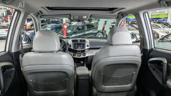 TOYOTA-RAV4-2011