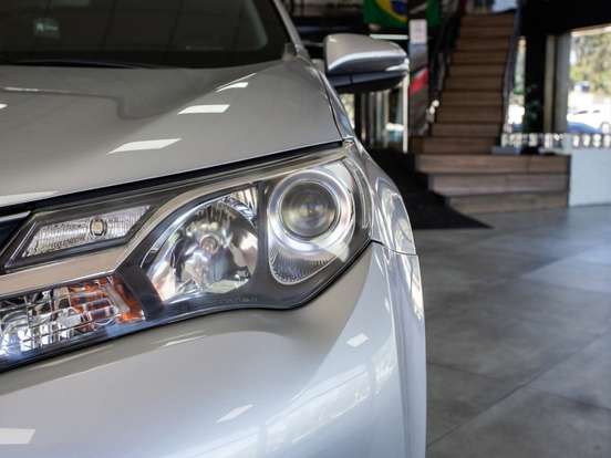 TOYOTA-RAV4-2.5 4X4 16V GASOLINA 4P AUTOMÁTICO TOYOTA-RAV4-2014