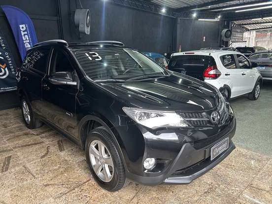 TOYOTA-RAV4-2013